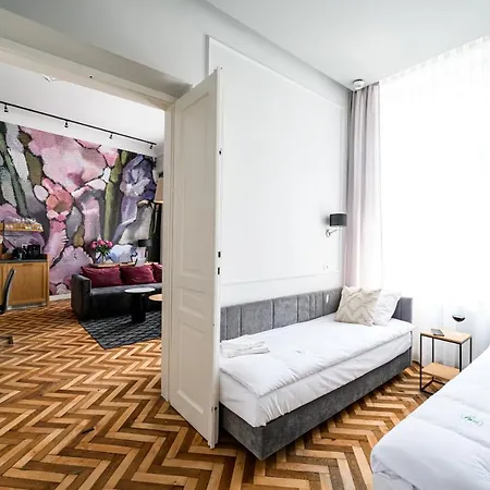 Lägenhet Arts Apartments City Center *