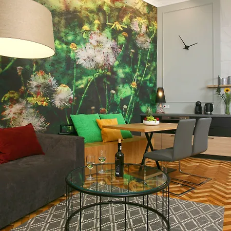 Arts Apartments City Center Lägenhet Kraków