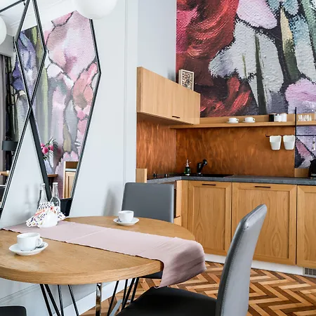 Daire Arts - Old Town Krakow